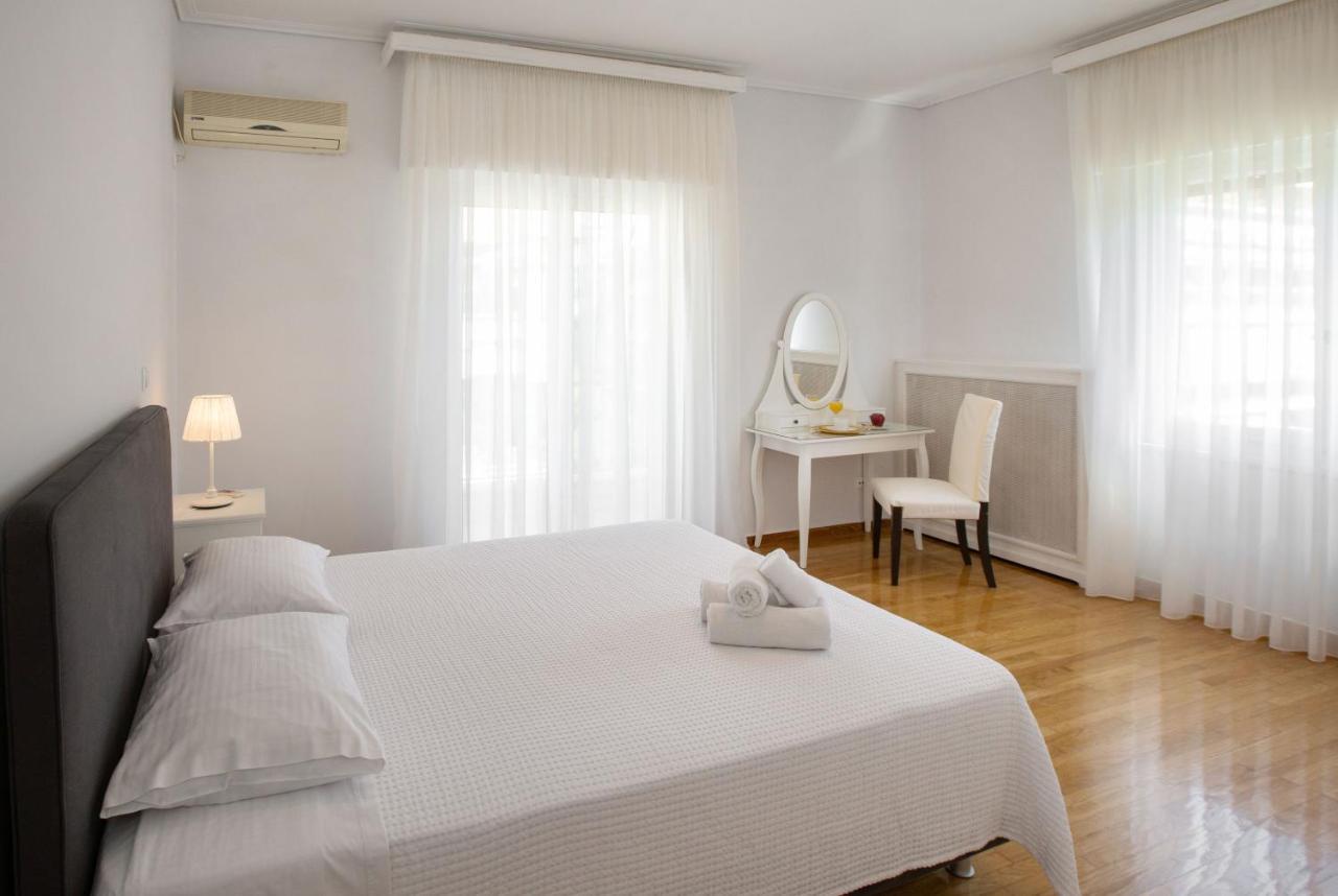 Upscale Luxury Athens Renovated Dream Home In One Of The Most Favorable Locations By National Gardens, Zoo & Hellenic Parliament In Syntagma And Stylish Exquisite Kolonaki Neighborhood Εξωτερικό φωτογραφία