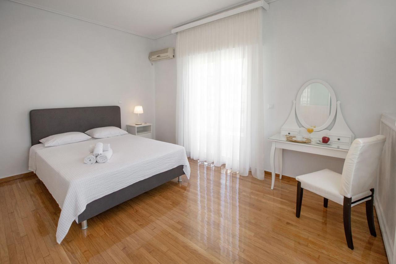 Upscale Luxury Athens Renovated Dream Home In One Of The Most Favorable Locations By National Gardens, Zoo & Hellenic Parliament In Syntagma And Stylish Exquisite Kolonaki Neighborhood Εξωτερικό φωτογραφία